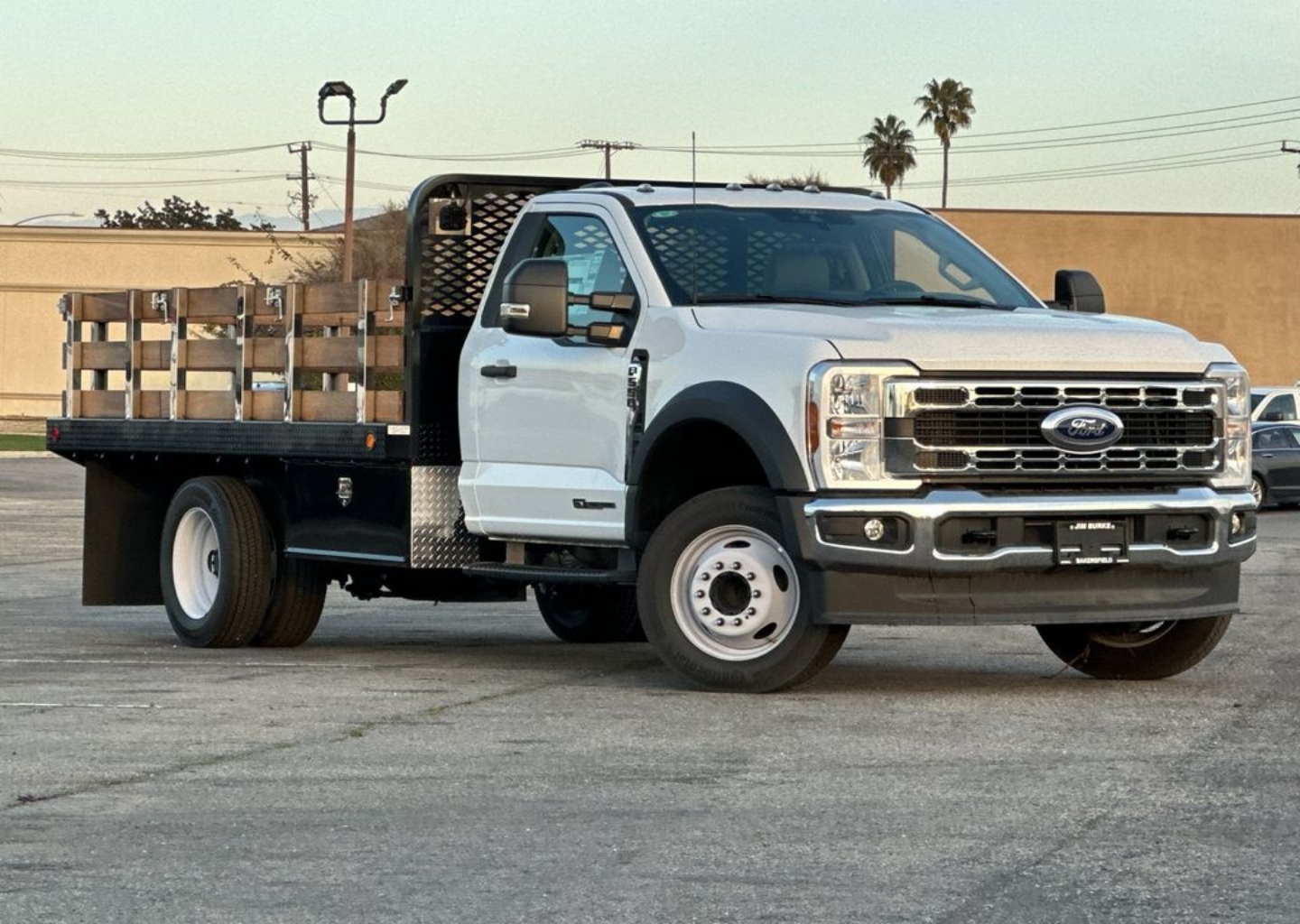 2025 Ford F-550 Super Duty Chassis Cab