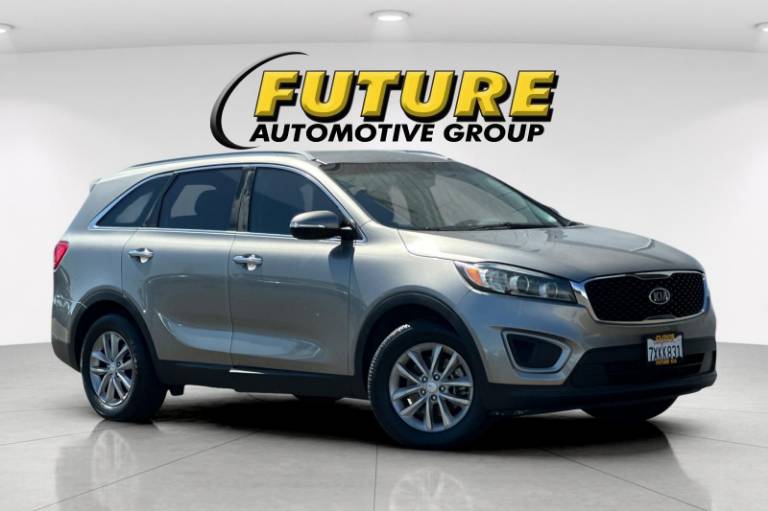 2017 Kia Sorento LX