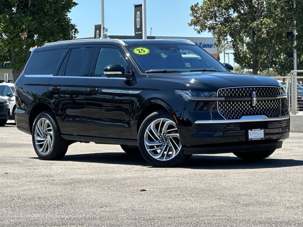 2025 Lincoln Navigator