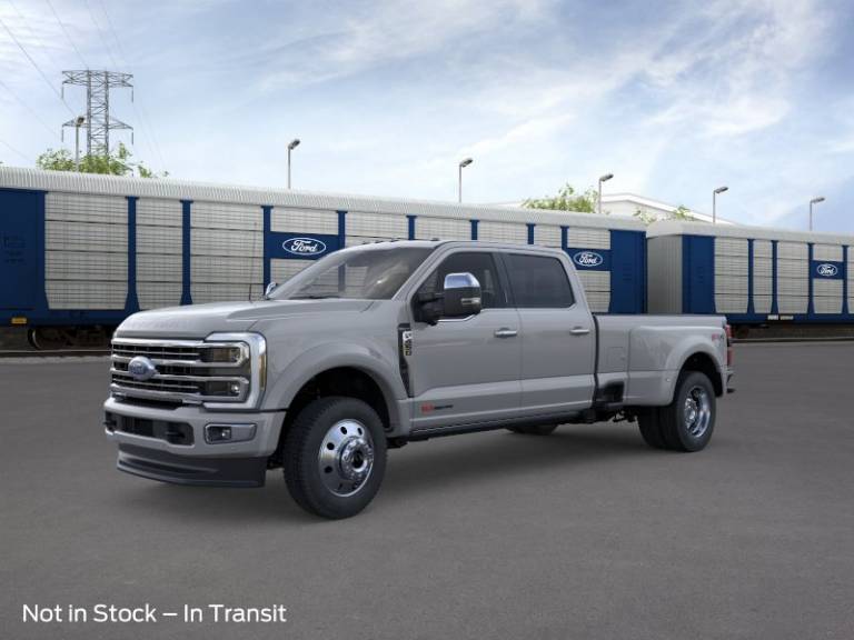 2026 Ford Super Duty F-450 DRW Platinum