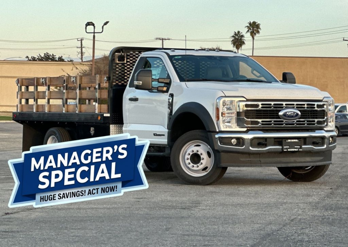 2025 Ford F-550 Super Duty Chassis Cab