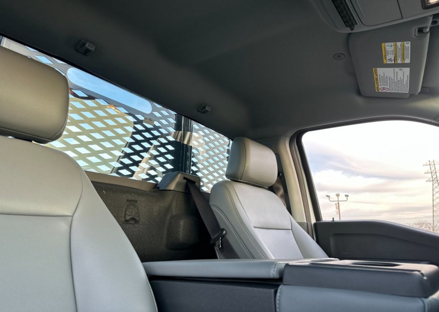 2025 Ford F-550 Super Duty Chassis Cab XL - Photo 11