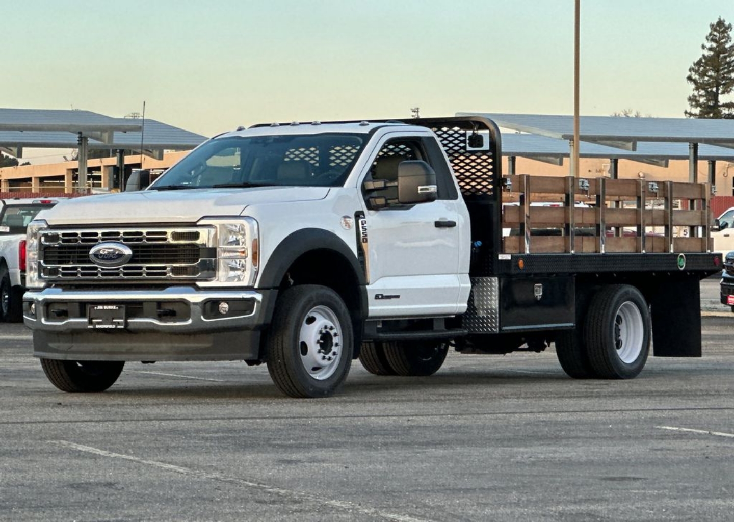 2025 Ford F-550 Super Duty Chassis Cab XL - Photo 22