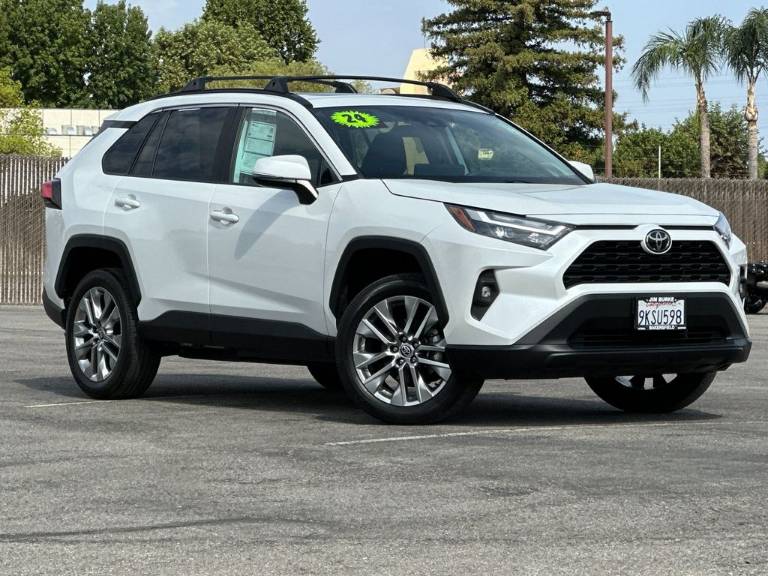 2024 Toyota RAV4 XLE Premium