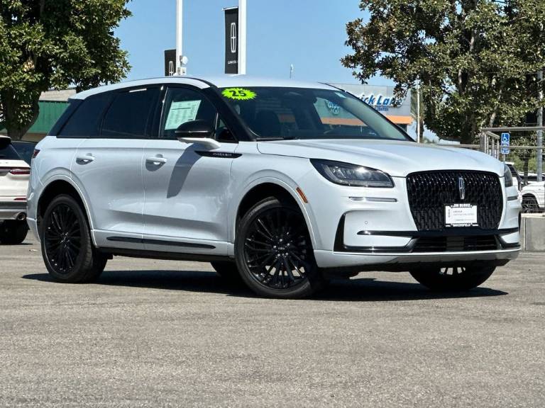 2025 Lincoln Corsair Premiere