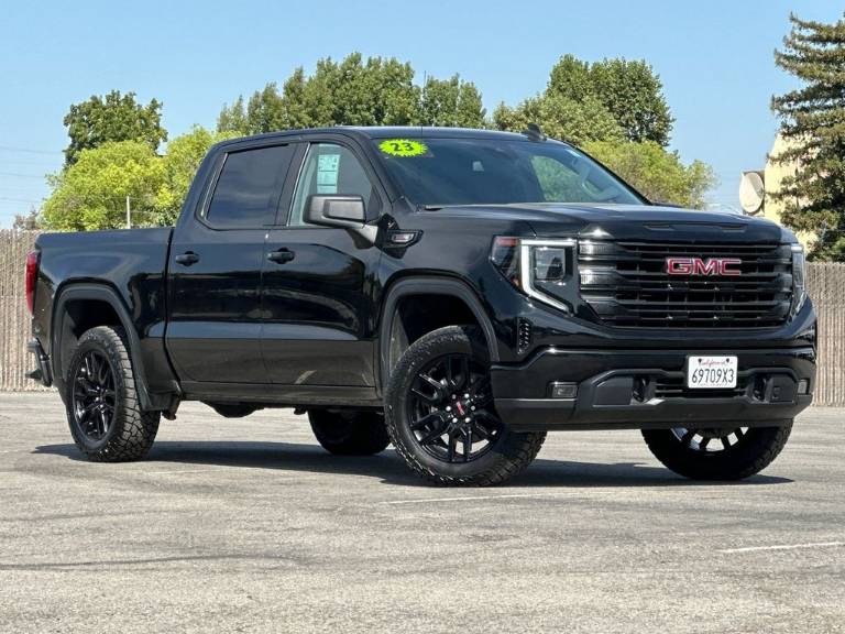 2023 GMC Sierra 1500 Elevation