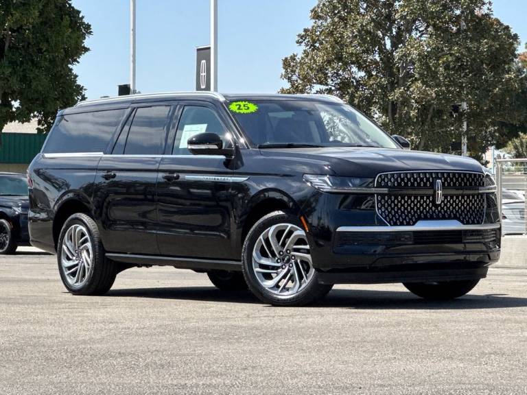 2025 Lincoln Navigator L Reserve