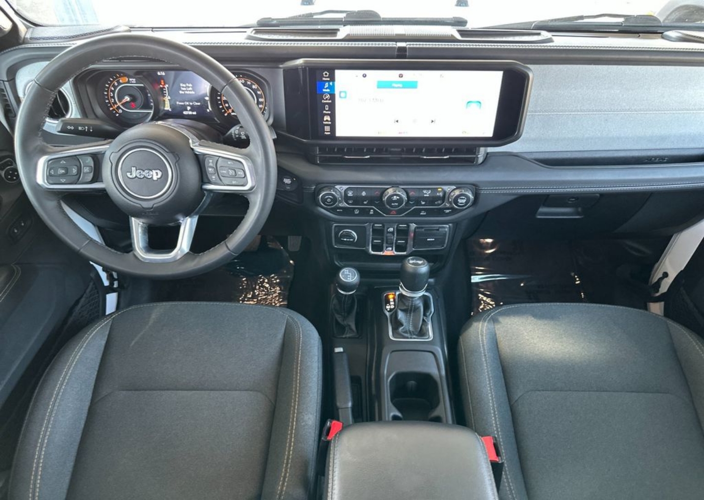 Photo 12