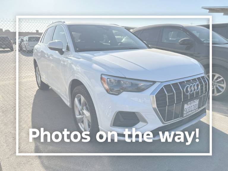 2021 Audi Q3 Premium