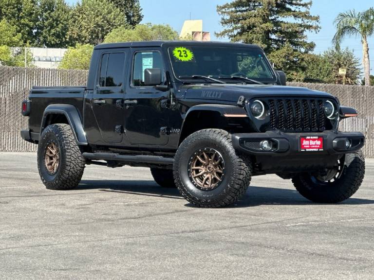 2023 Jeep Gladiator Willys