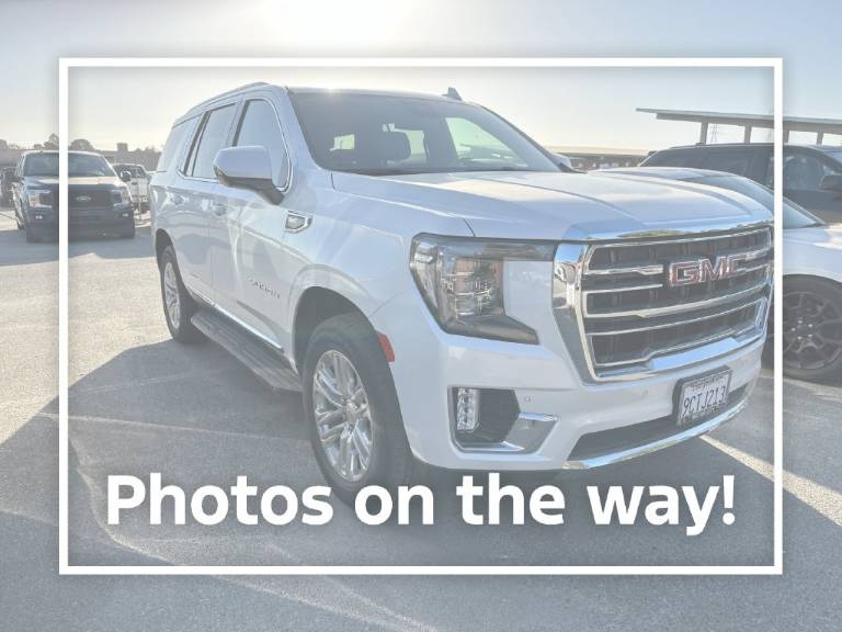 2023 GMC Yukon SLT