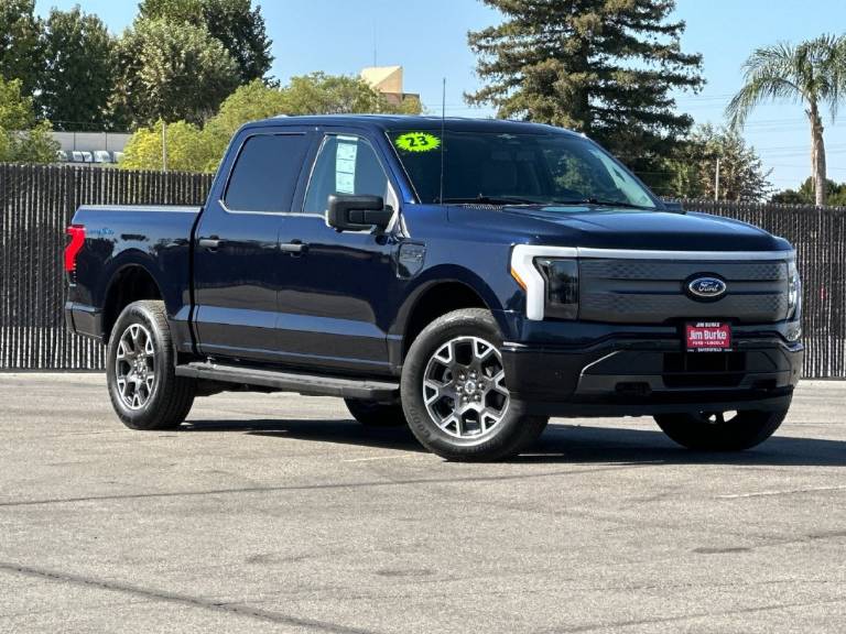 2023 Ford F-150 Lightning XLT