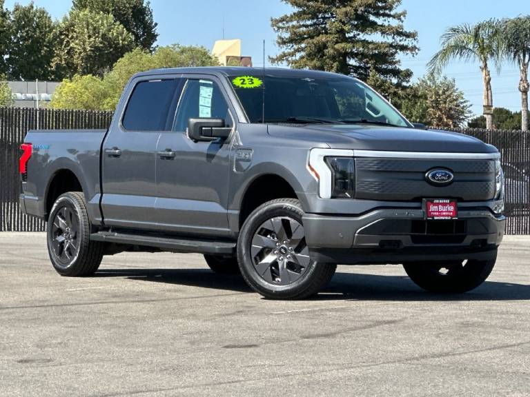 2023 Ford F-150 Lightning XLT