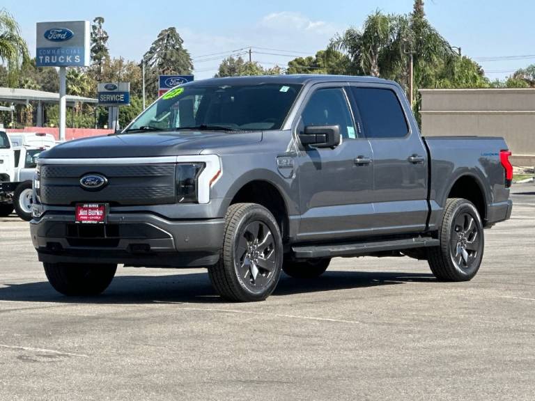 2023 Ford F-150 Lightning XLT