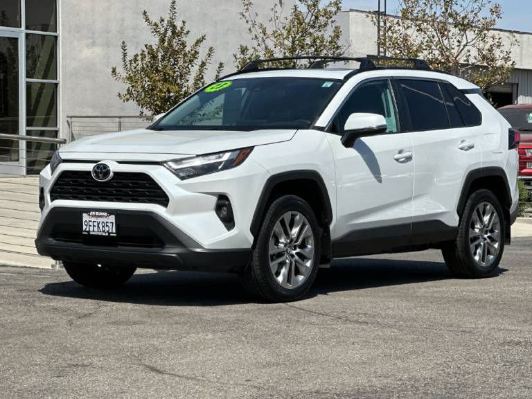 2023 Toyota RAV4 XLE Premium