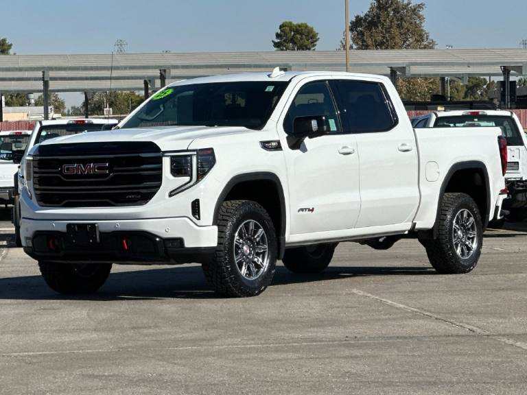 2025 GMC Sierra 1500 AT4