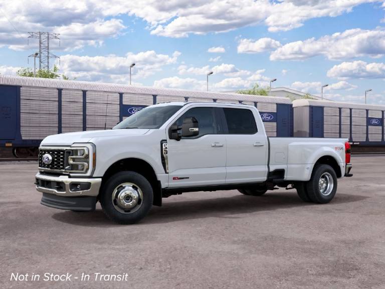 2027 Ford F-350SD LARIAT