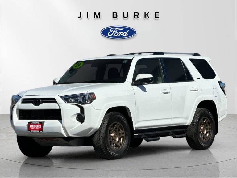 2024 Toyota 4Runner SR5