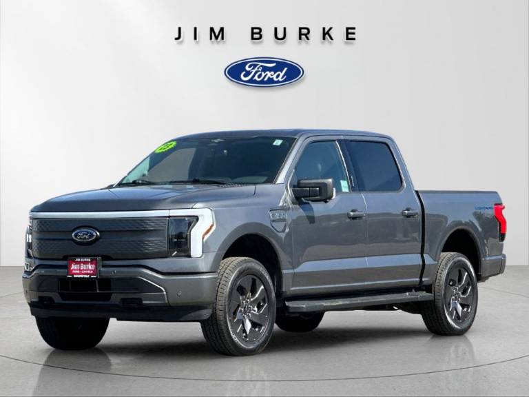 2023 Ford F-150 Lightning XLT