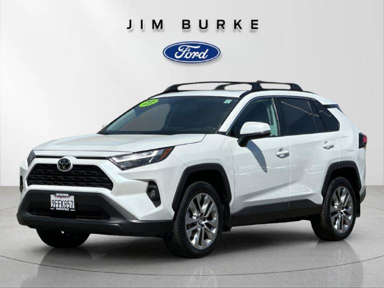 2023 Toyota RAV4 XLE Premium